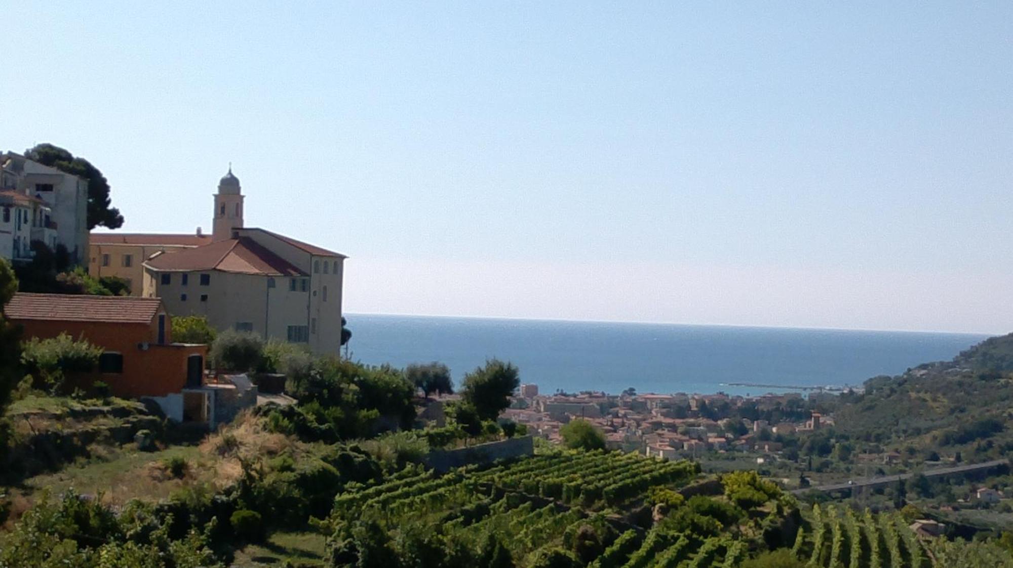 B&B Ca' de Pippu Diano Castello Exterior foto